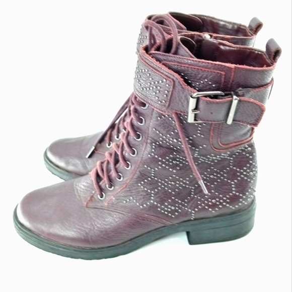 Vince‎ Camuto Combat Boots Tanowie Burgundy Studded - Picture 3 of 8